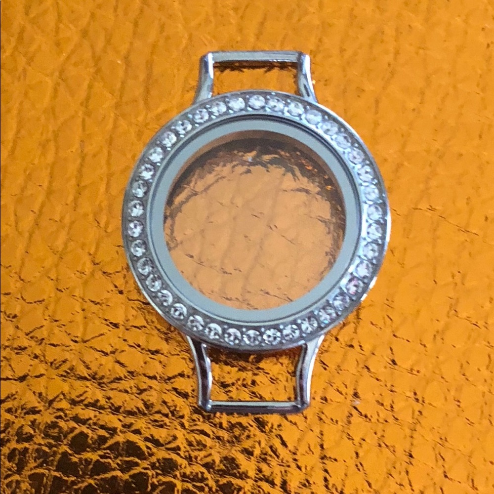 Origami Owl locket for wrap bracelets.